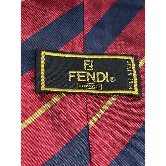 Fendi Cravatte Red Blue Gold Hand Made 100% Silk Made In Italy - Picture 8 of 9